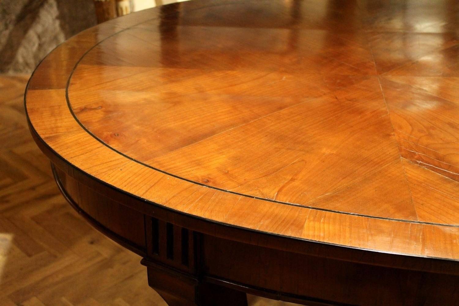 Italian Empire Style Oval Cherrywood and Ebony Dining Room Table, 19th Century