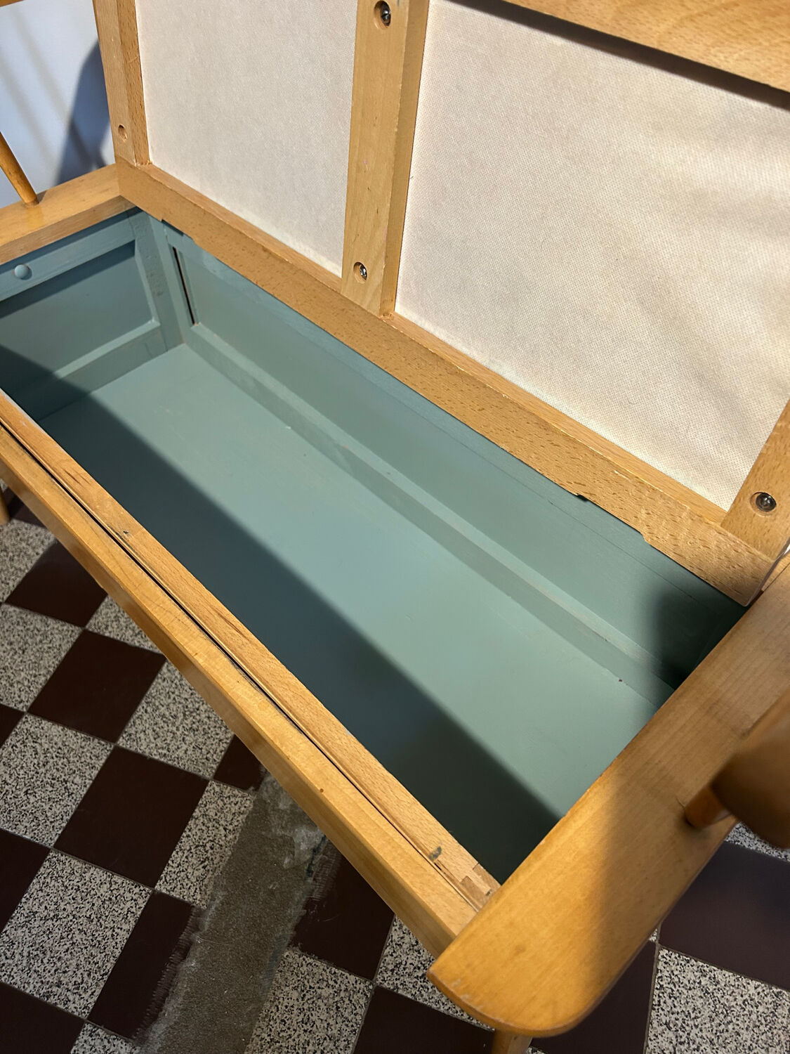 Vintage 1950s kids' bank safe