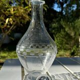 Wine carafe