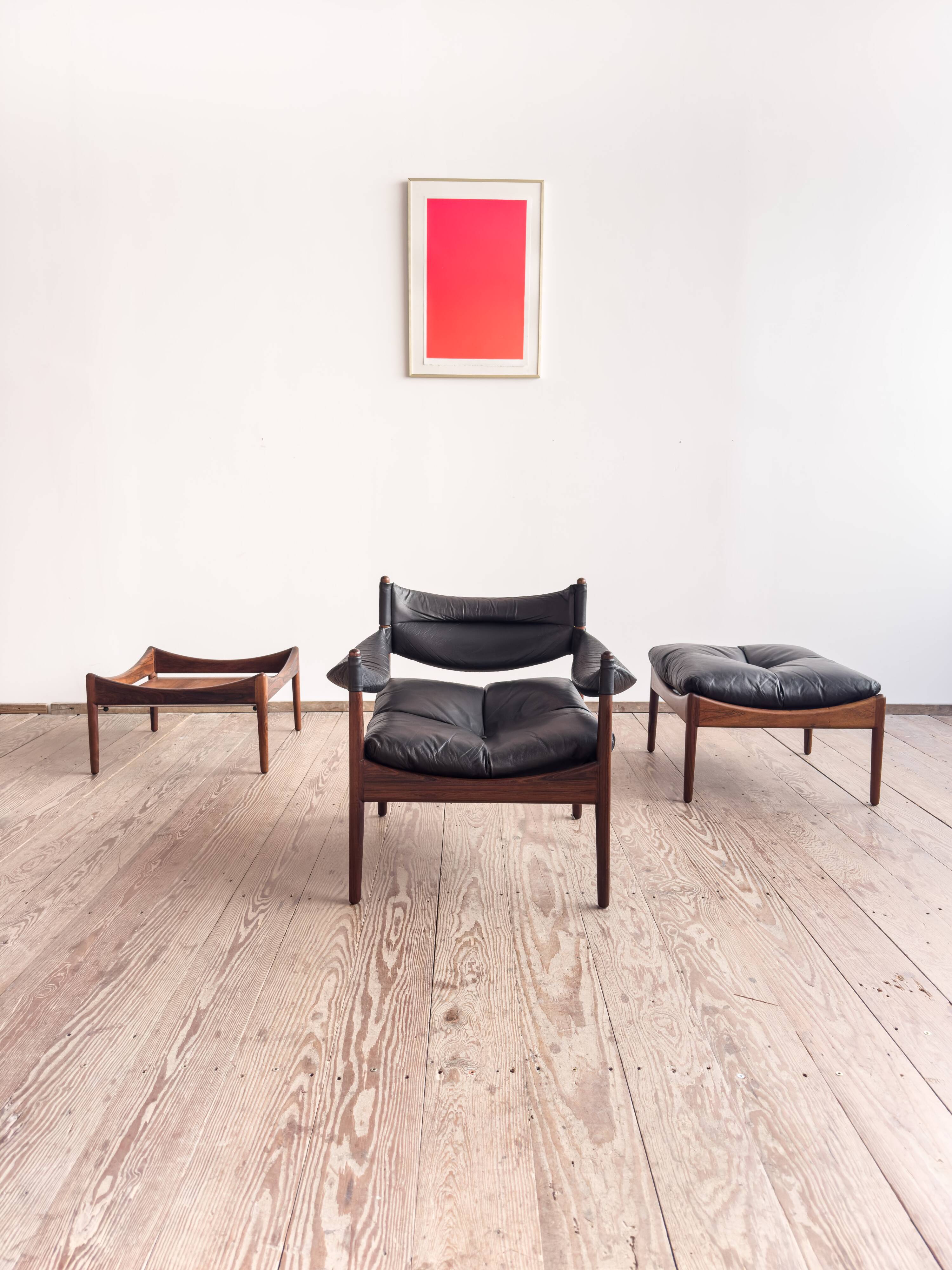 Ensemble danoise avec fauteuil, repose-pieds et table par Kristian Vedel