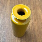 Minimalist vase from a German studio from the mid-century, pottery by BKW Böttger Keramik Wandsbek, Hamburg, 1960s.