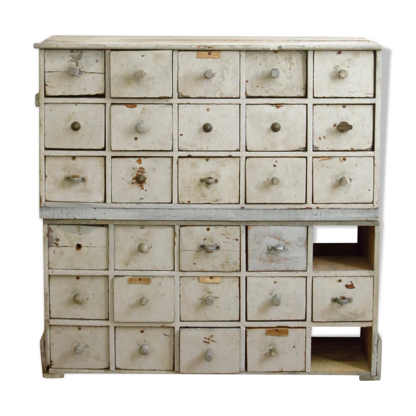 Former furniture business to 30 drawers