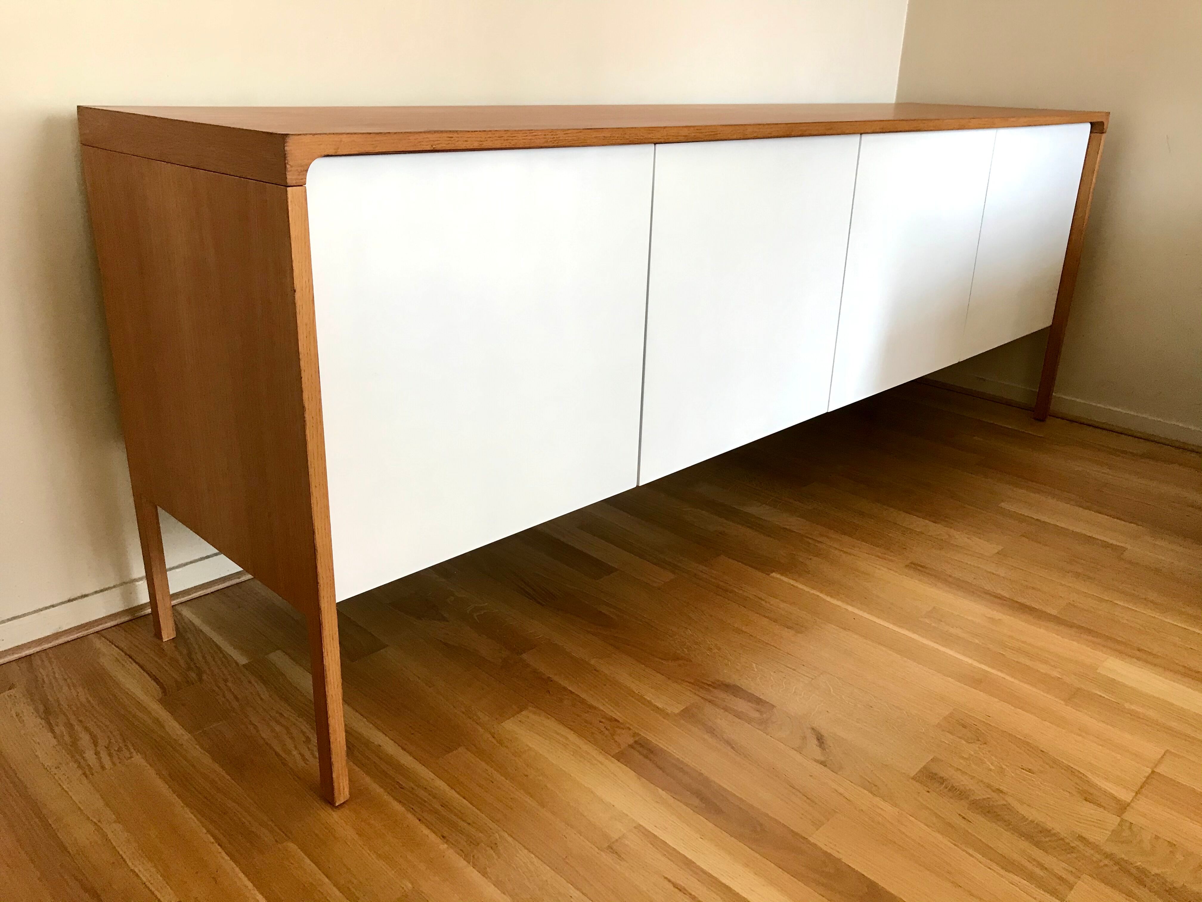 Terence Woodgate's enfilade for PuntMobles