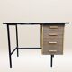 Bureau en métal, bois et formica