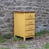 Vintage chiffonier