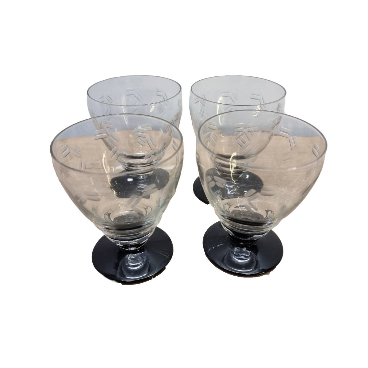 Set Of 4 Art Deco Wine Glasses With Black Base, 1930s