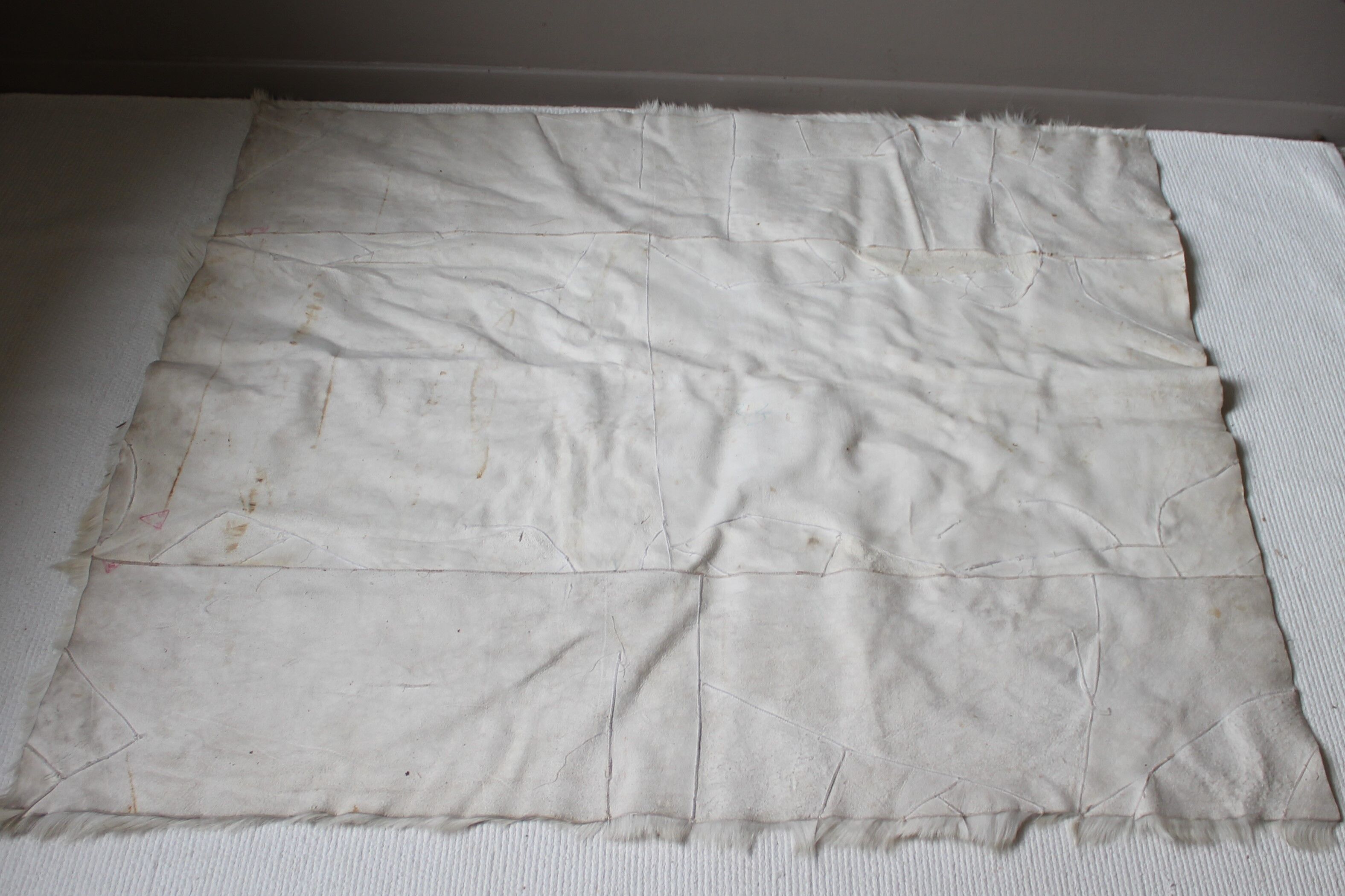 Vintage white goat skin 132 X 120 cm