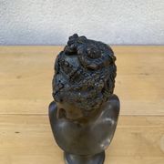 Bust of a woman