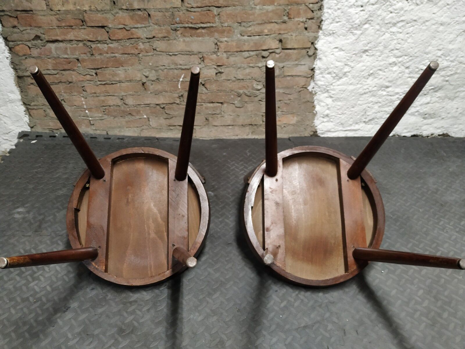 Pair of chairs Baumann model Mondor