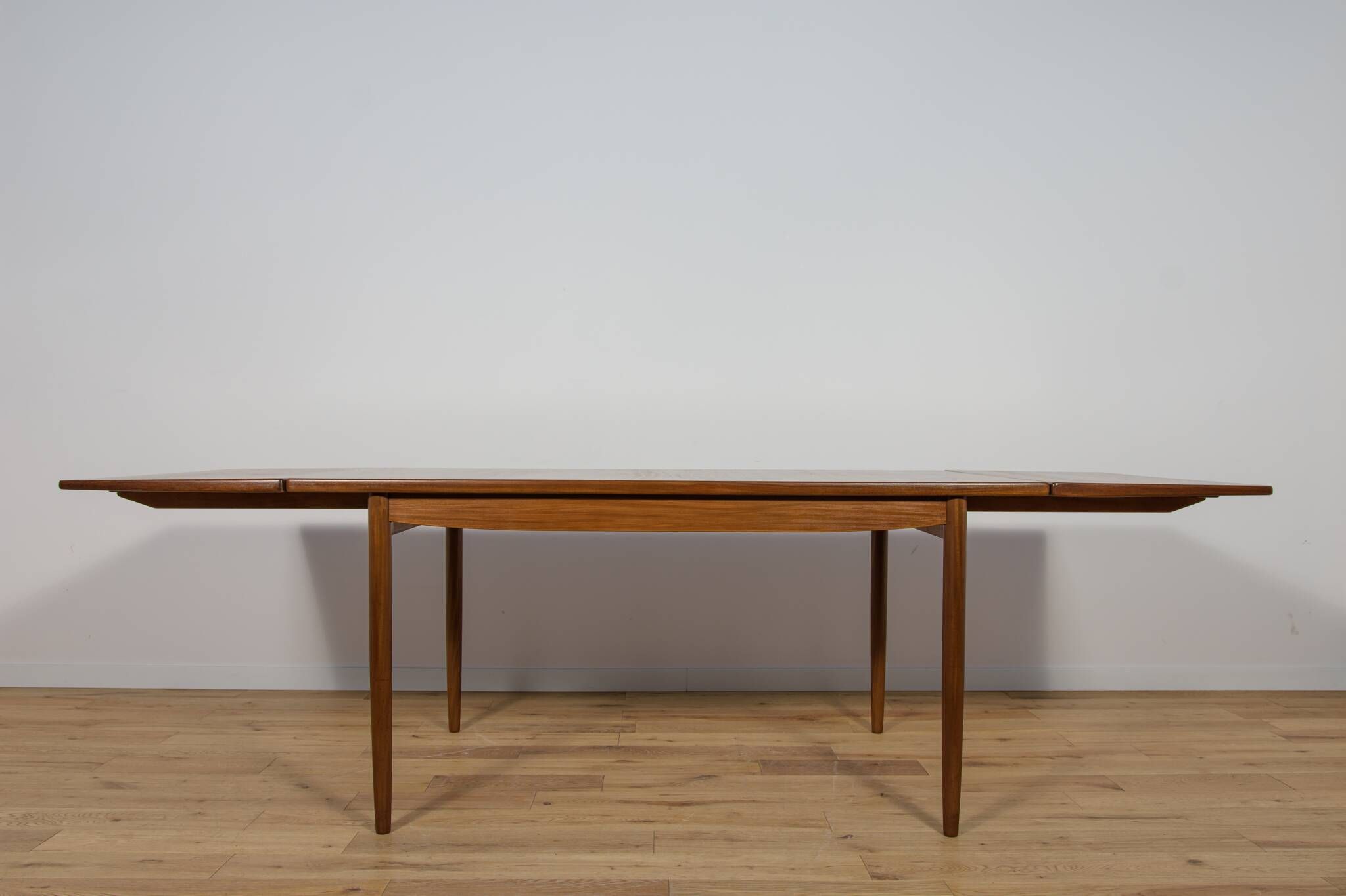 Table à manger extensible en teck du milieu du siècle de G-Plan, Royaume-Uni, années 1960