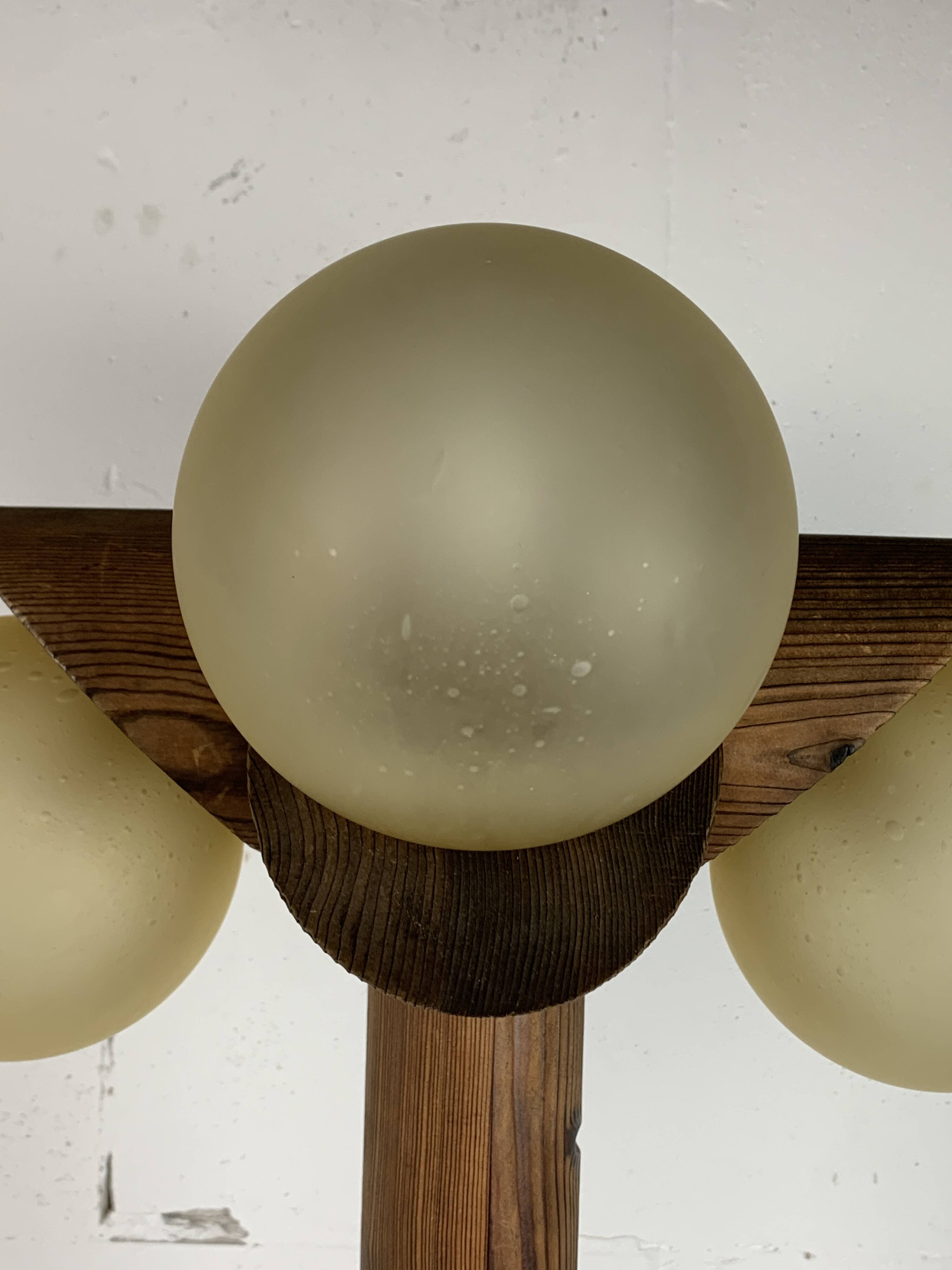 Midcentury brutalist oak floor lamp with 4 spheres, 1970s  by Temde Leuchten