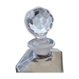 Plain crystal whiskey decanter with faceted stopper
