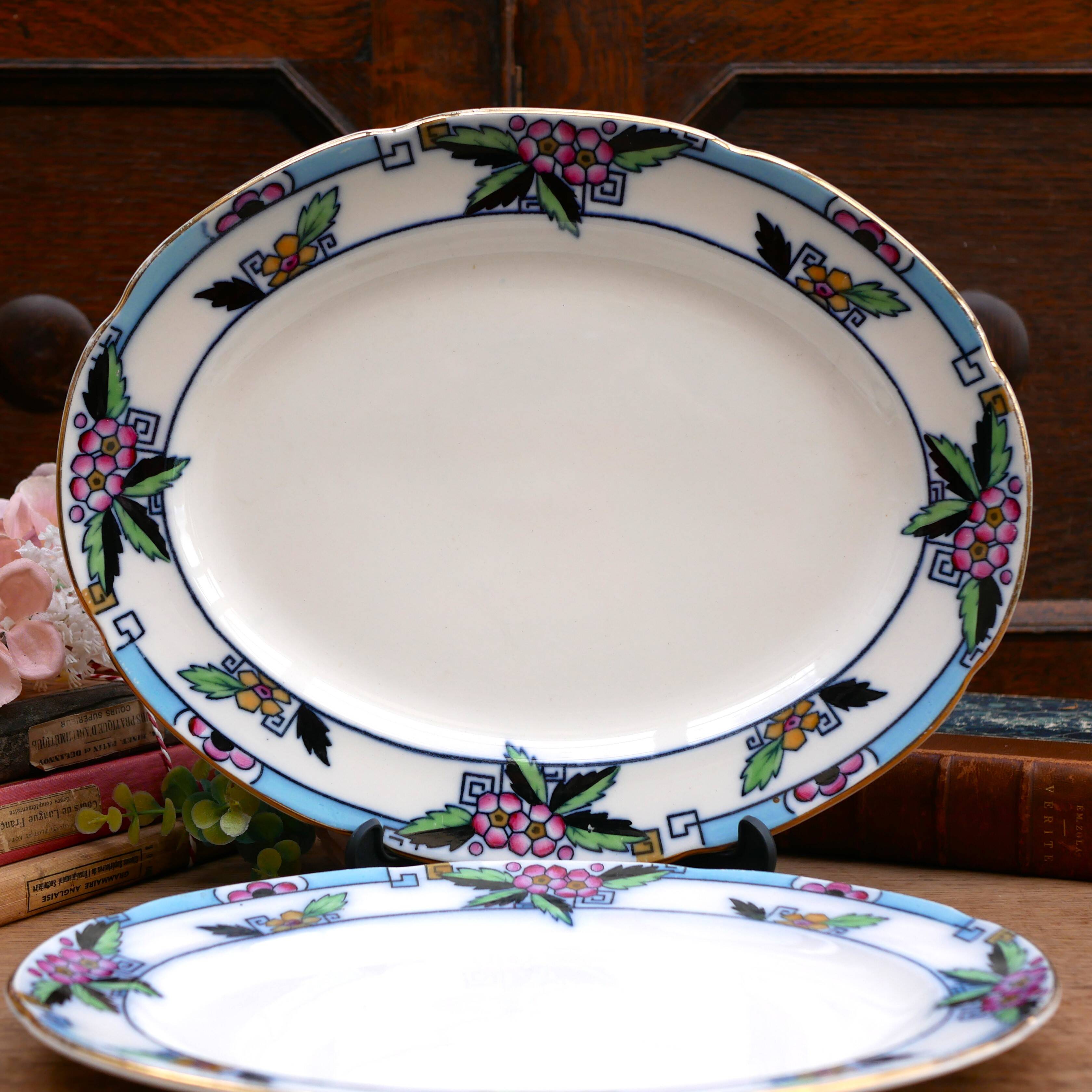 Two Art Deco trays by Losol Ware, large and medium size.