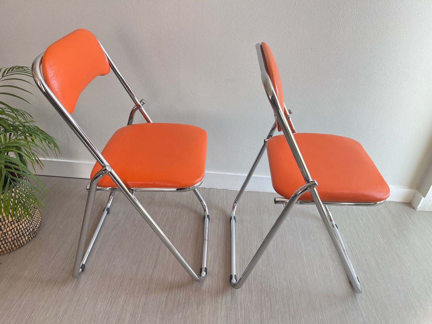 Chaises pliantes vintage Soudexvinyl Chrome / skaï orange