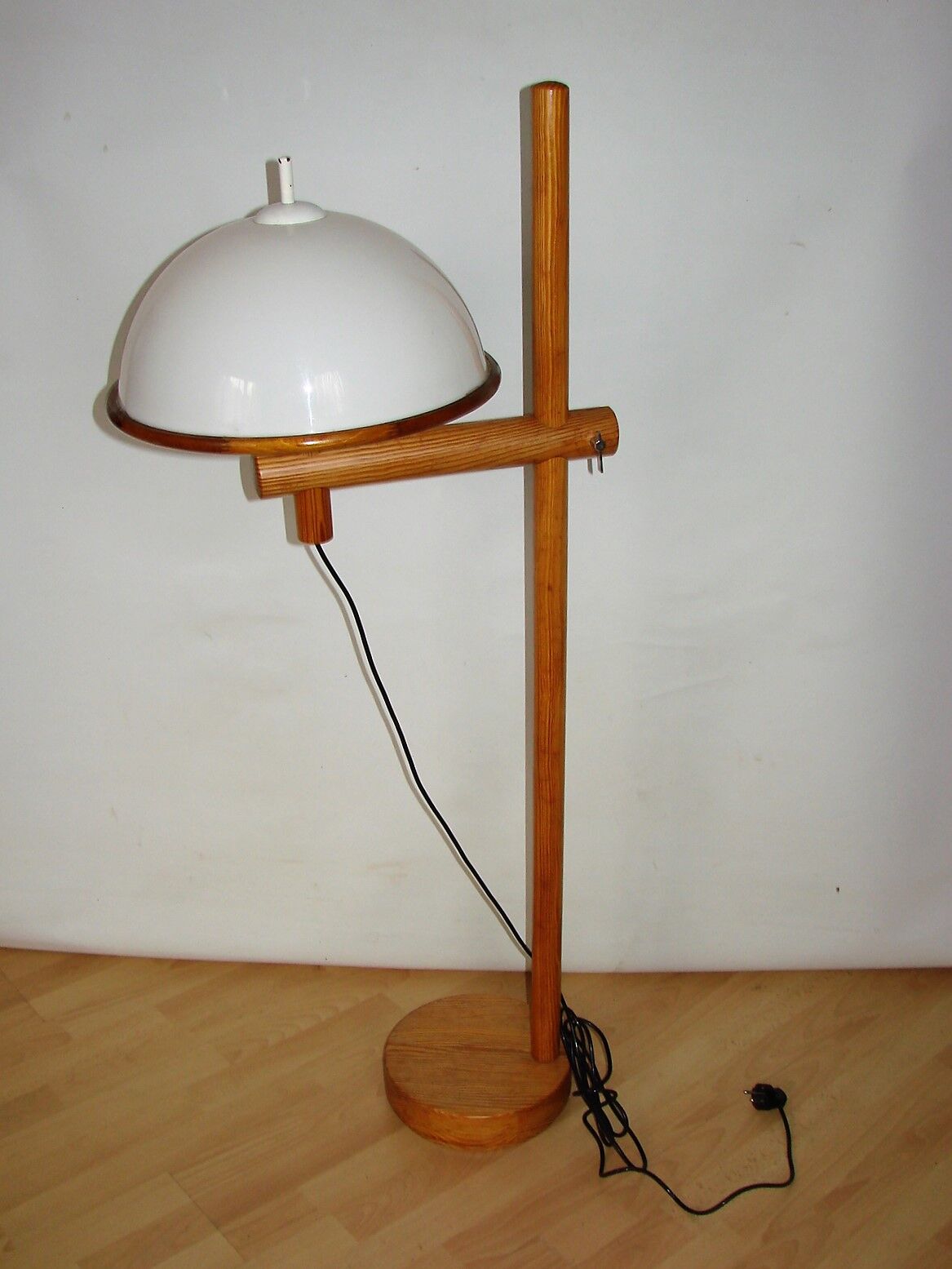 Temde floor lamp, 1970s