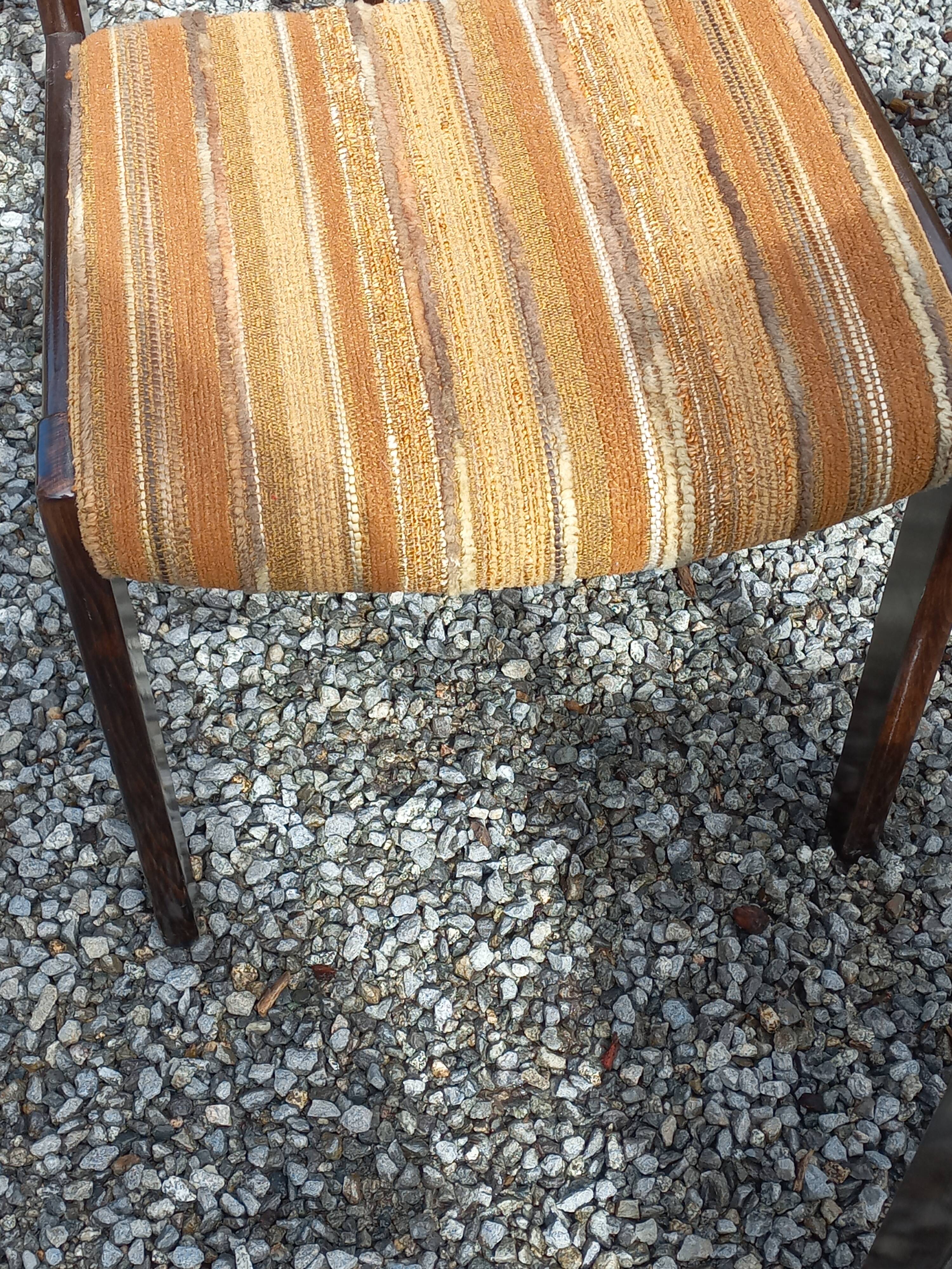 Set of 6 designer chairs from the 1970s.