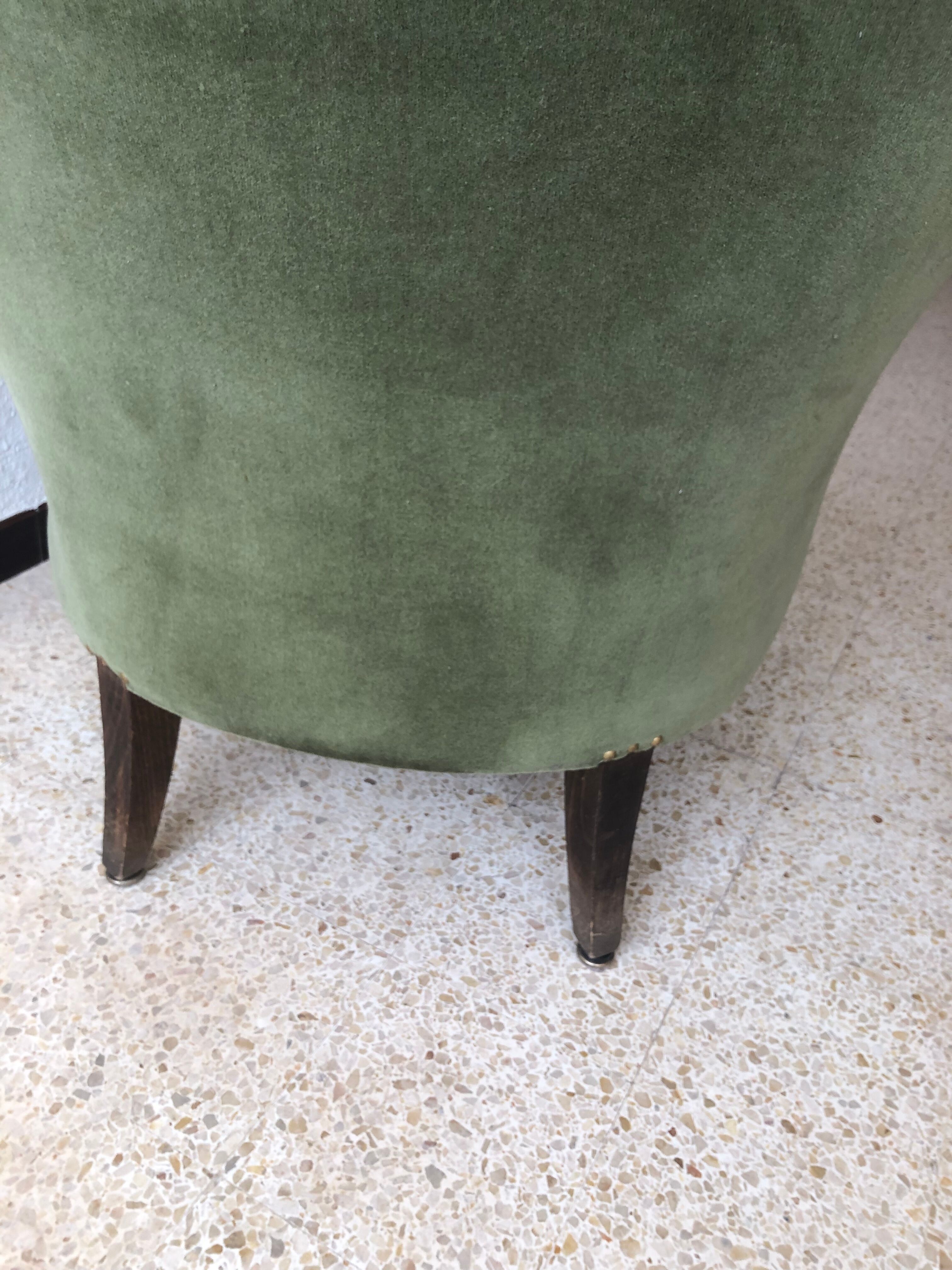 Toad armchair in green velvet