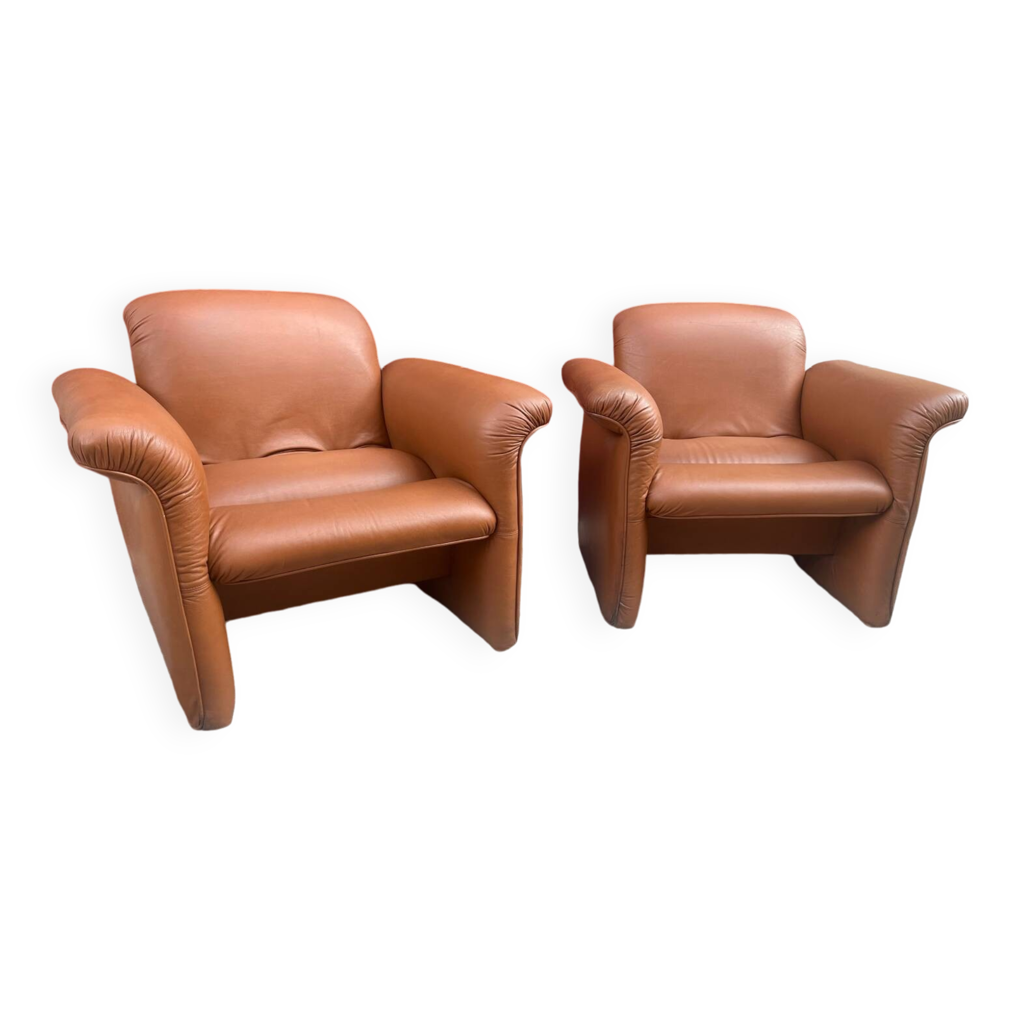 Paire fauteuils cuir design italien