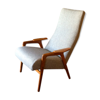 Ruster Y. Ekström armchair