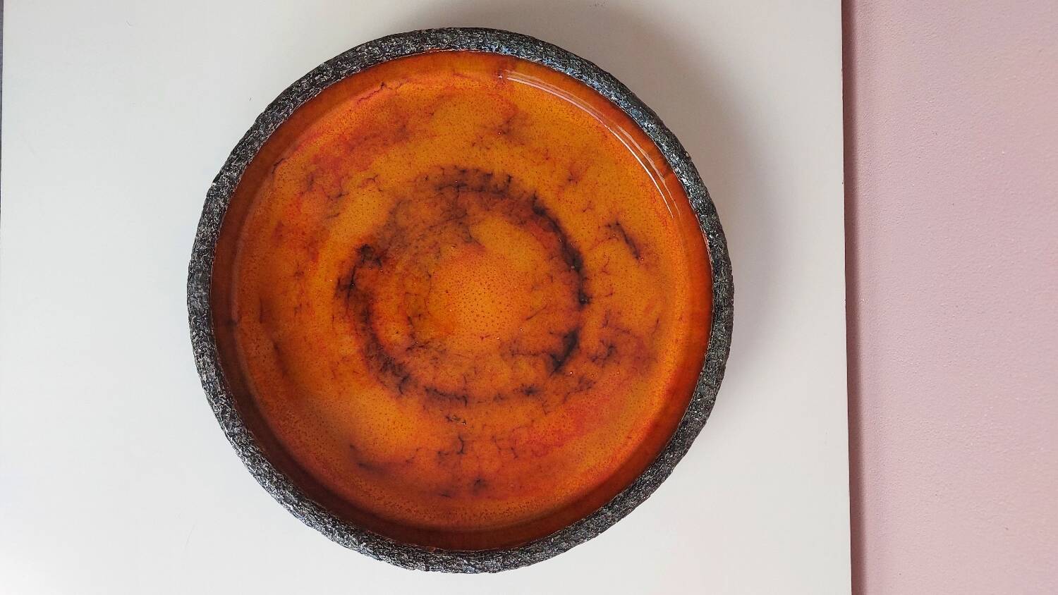 2x Vintage Fat Lava Schaal door Jan van Erp 1960's.