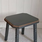 Stool / plant stand