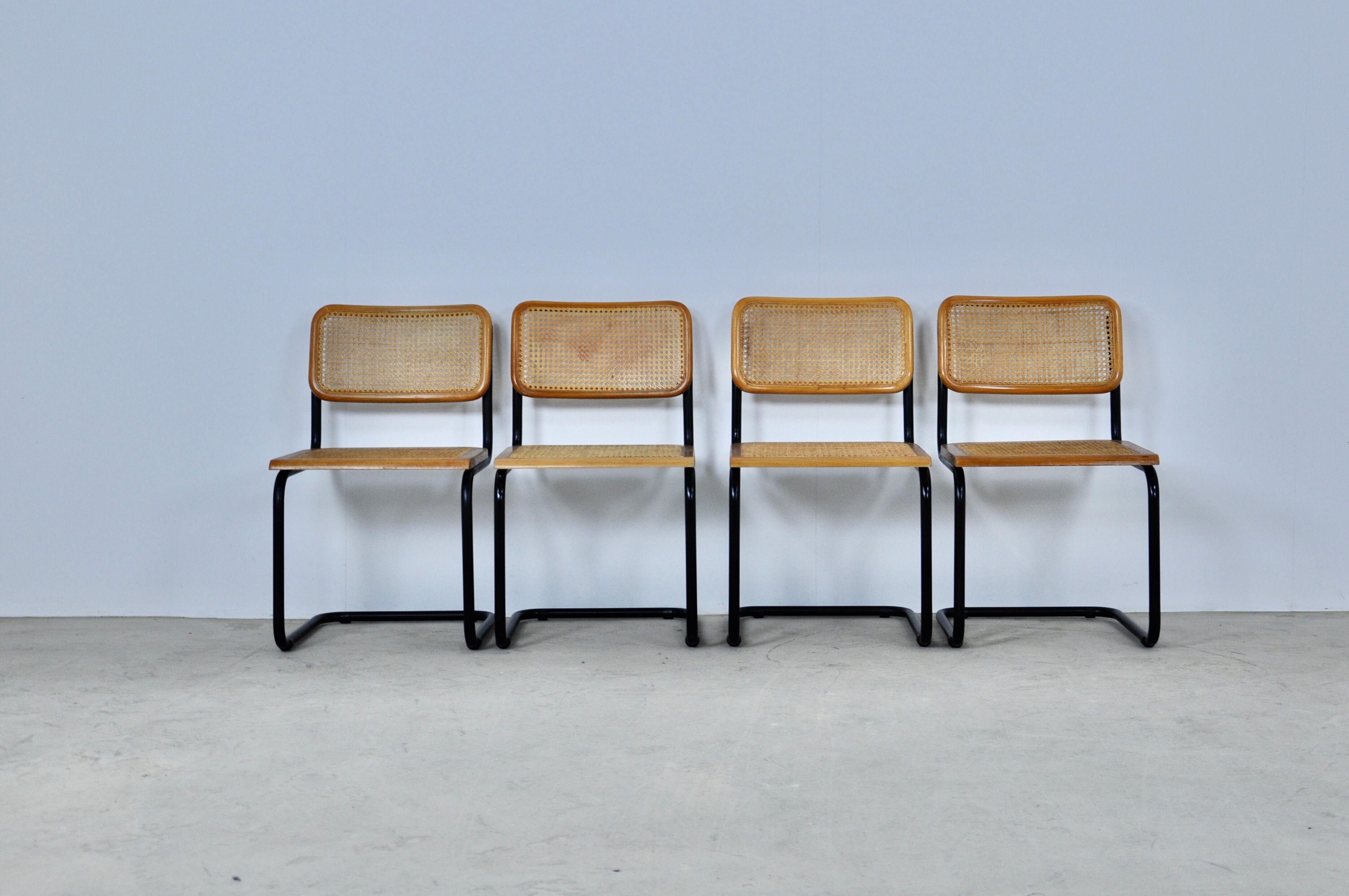 Dinning chairs B32 By Marcel Breuer
