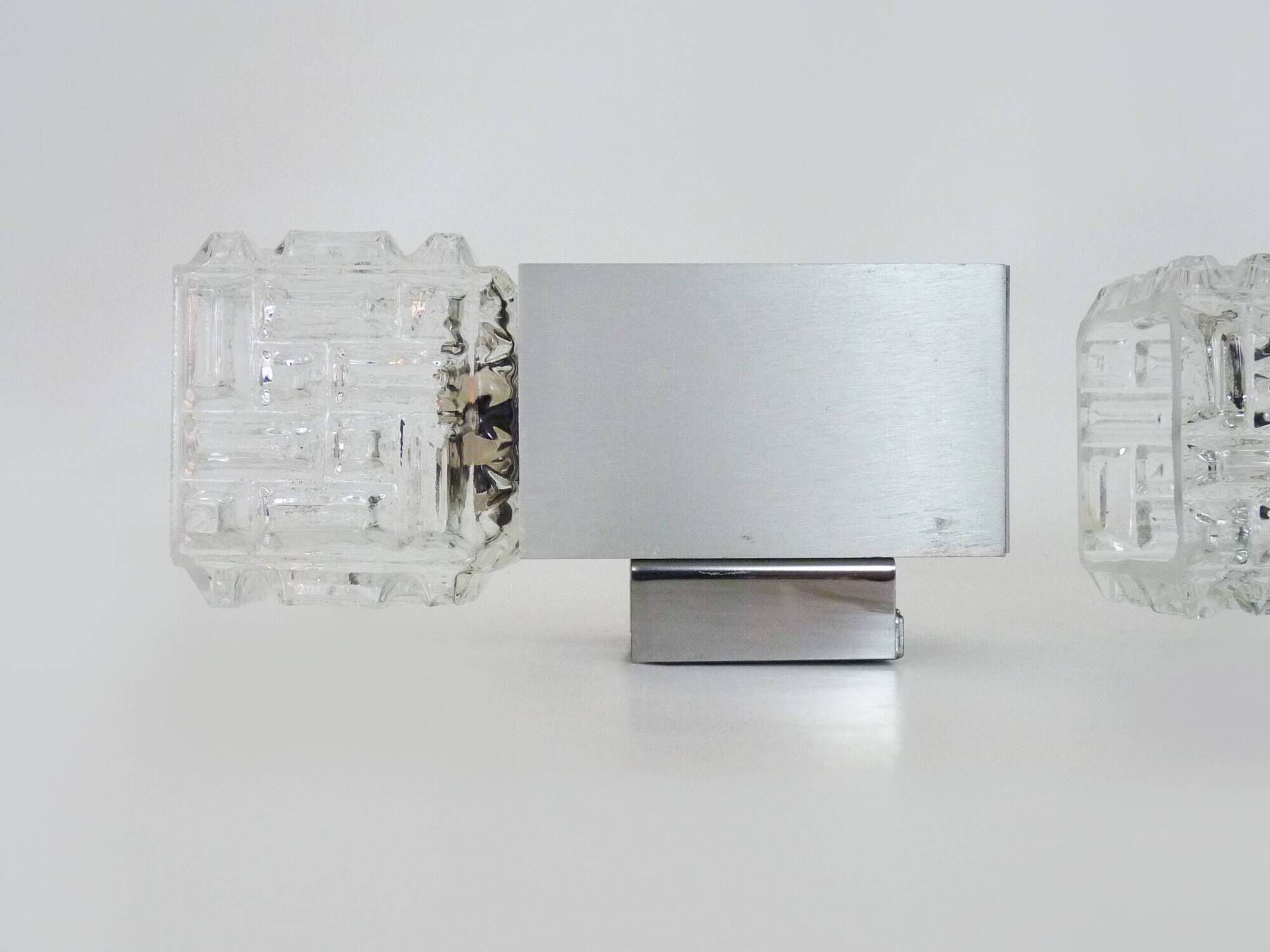 Pair of Space Age Cubist wall lights. Brushed aluminum, 1970s