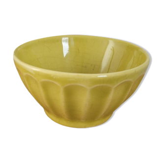 Opaque khaki green porcelain bowl