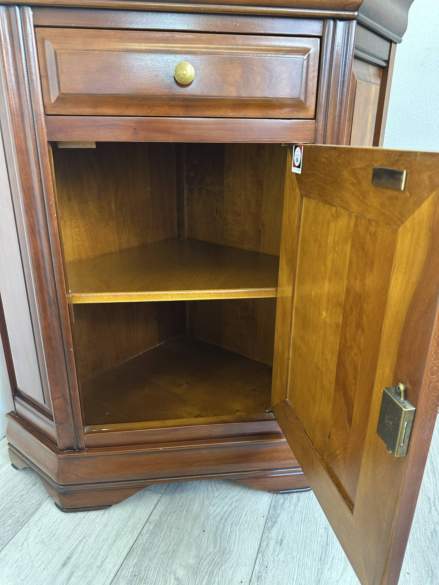 French vintage corner cabinet in solid wood by Ernest Ménard.