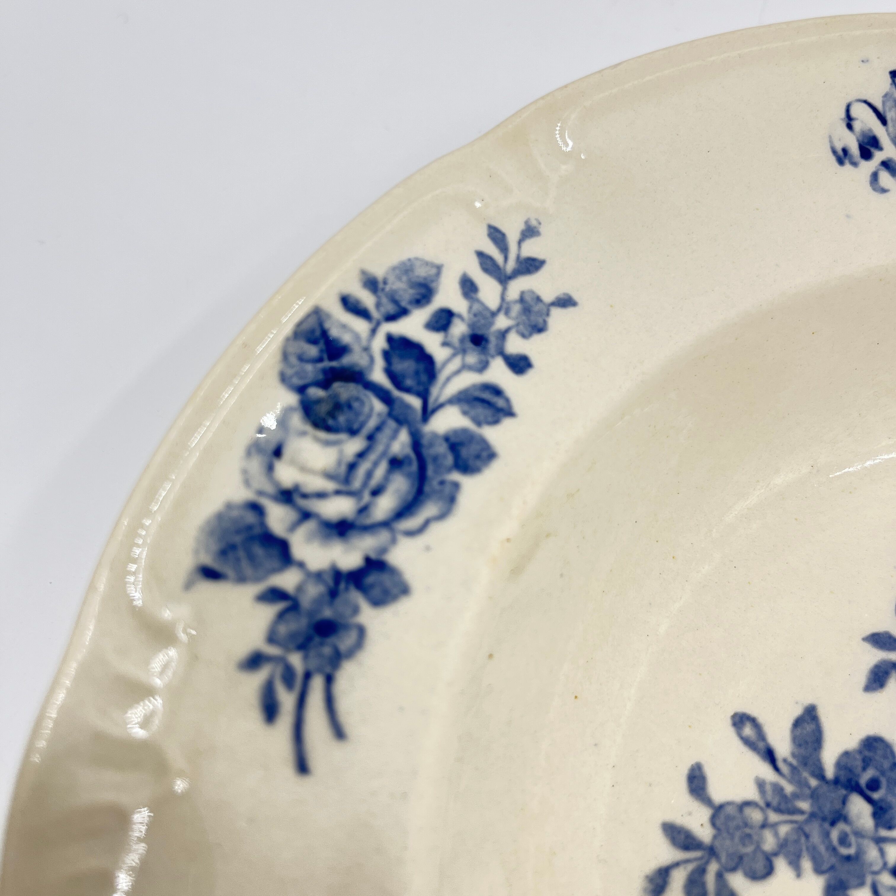 Set of 20 plates Boch Frères décor Rhodia