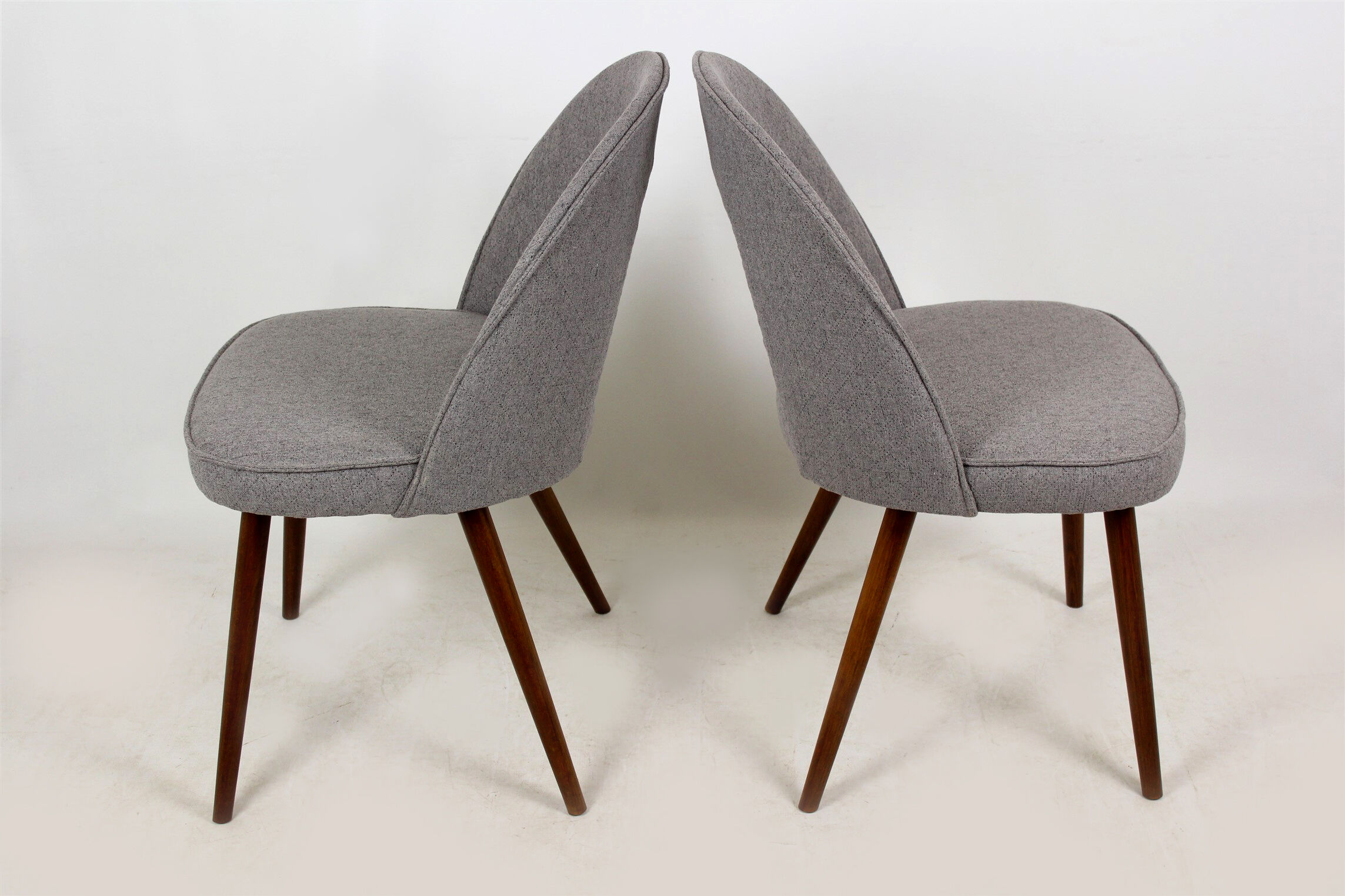 Dining Chairs by Antonín Šuman for Tatra, 1960s, Set of 2