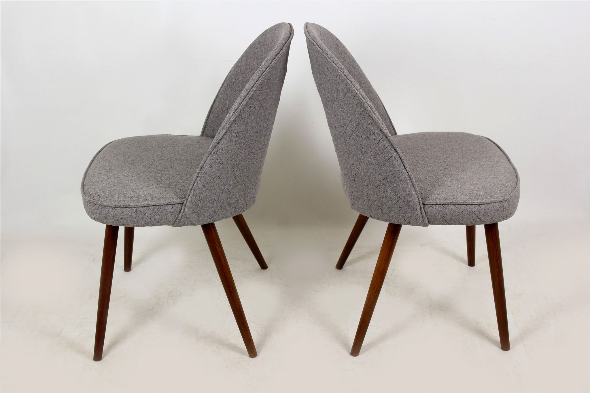 Dining Chairs by Antonín Šuman for Tatra, 1960s, Set of 2