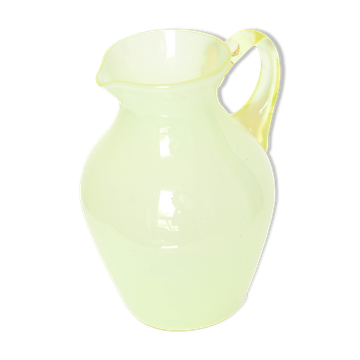 Pichet verre opalescent