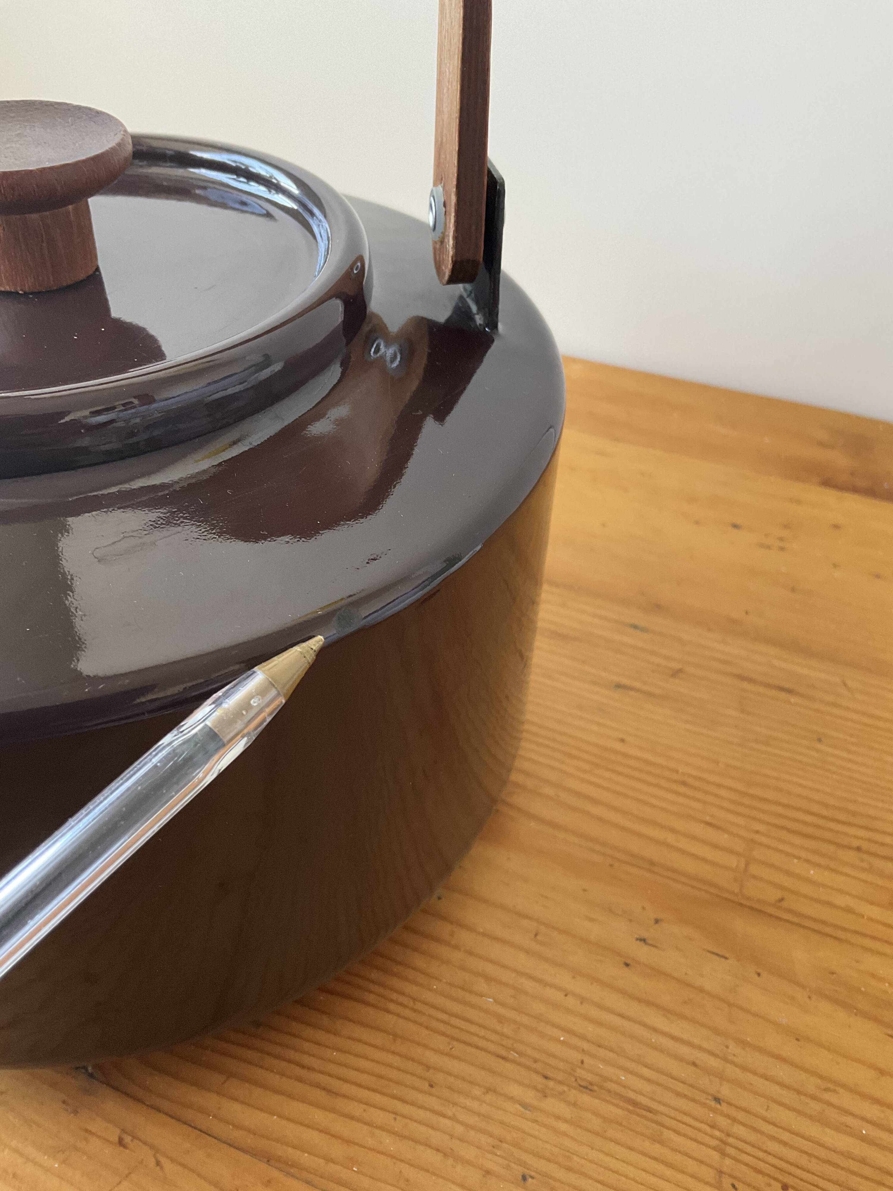 Vintage Copco enamelled kettle