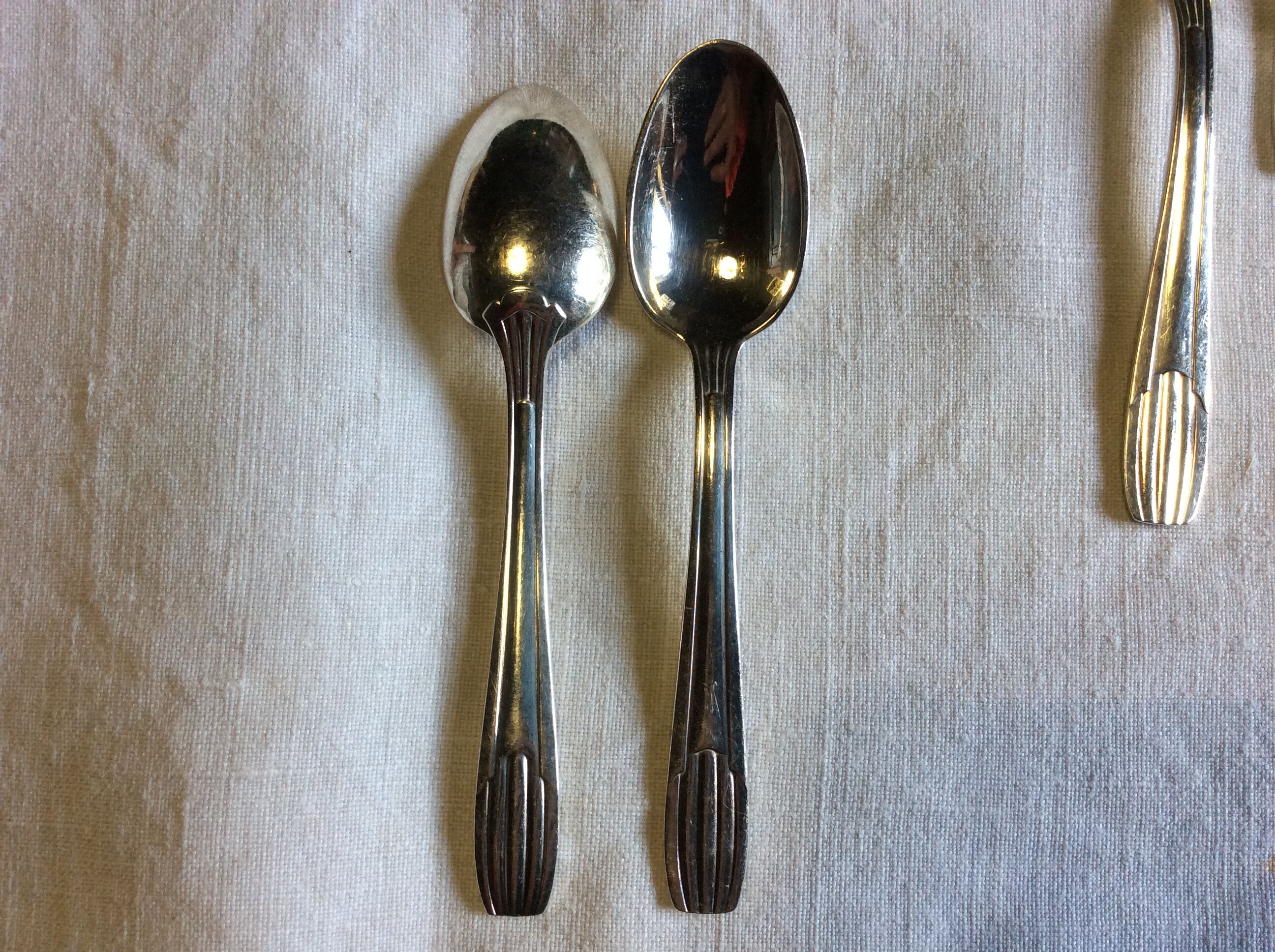 12 mocha spoons, silver metal