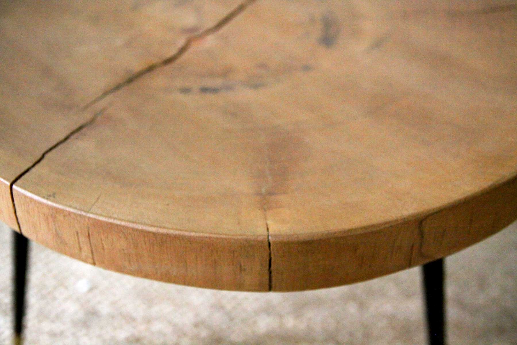 Table tripode en bois vintage