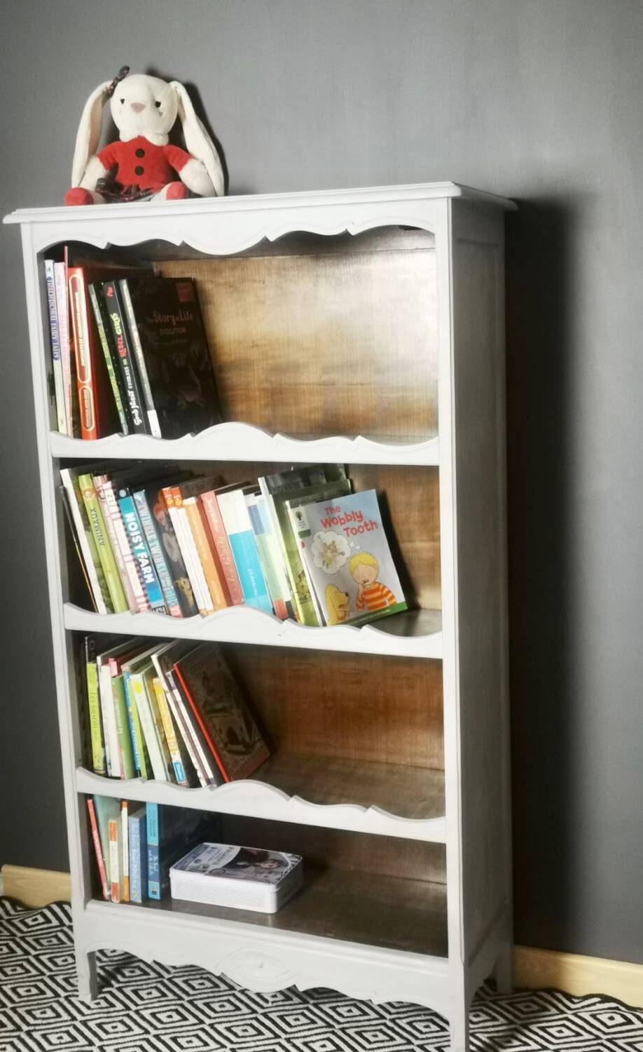 Petite bibliothèque / étagère