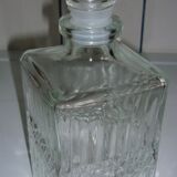 Square cap glass carafe