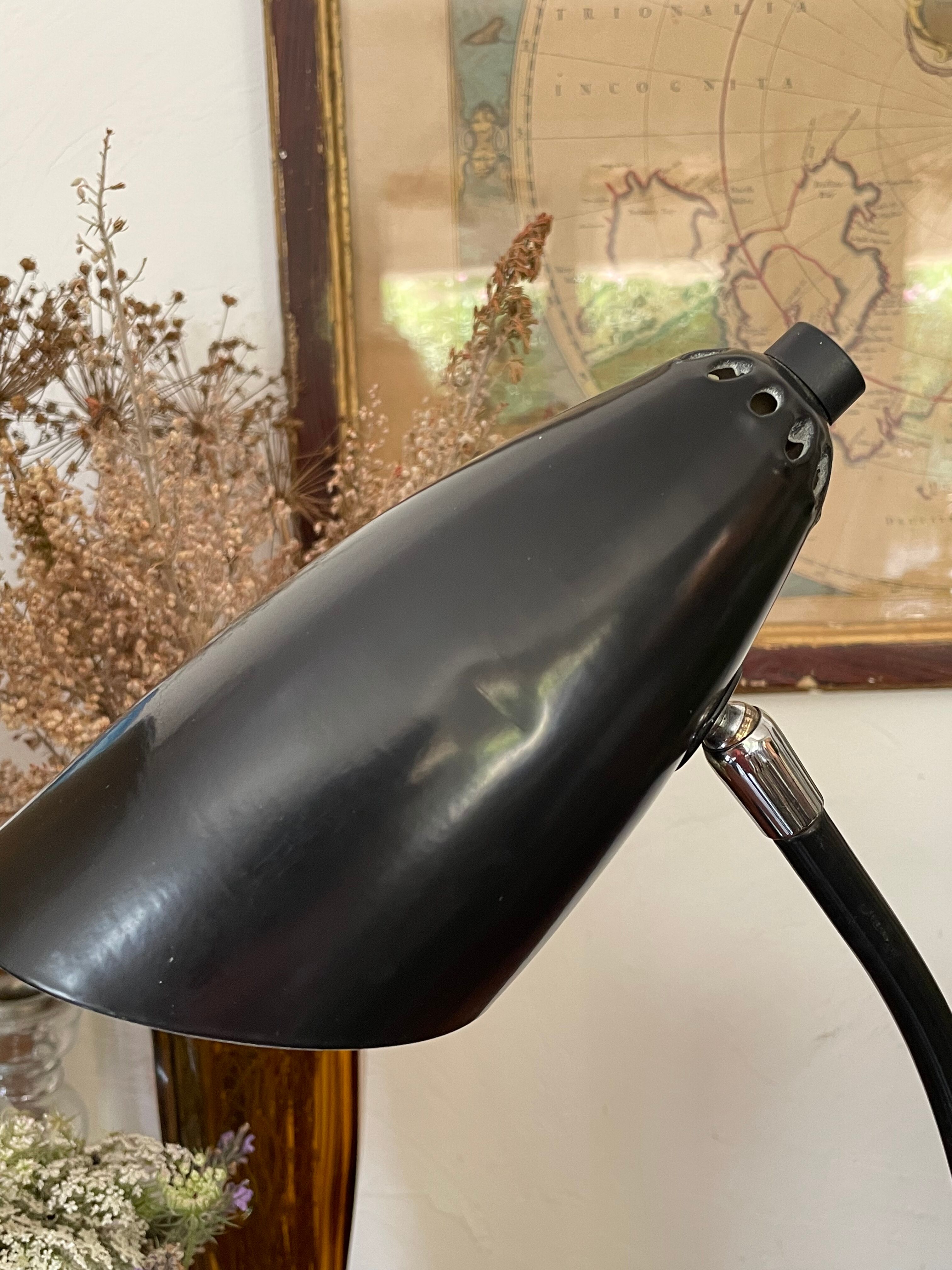 Lampe de bureau aluminor vintage