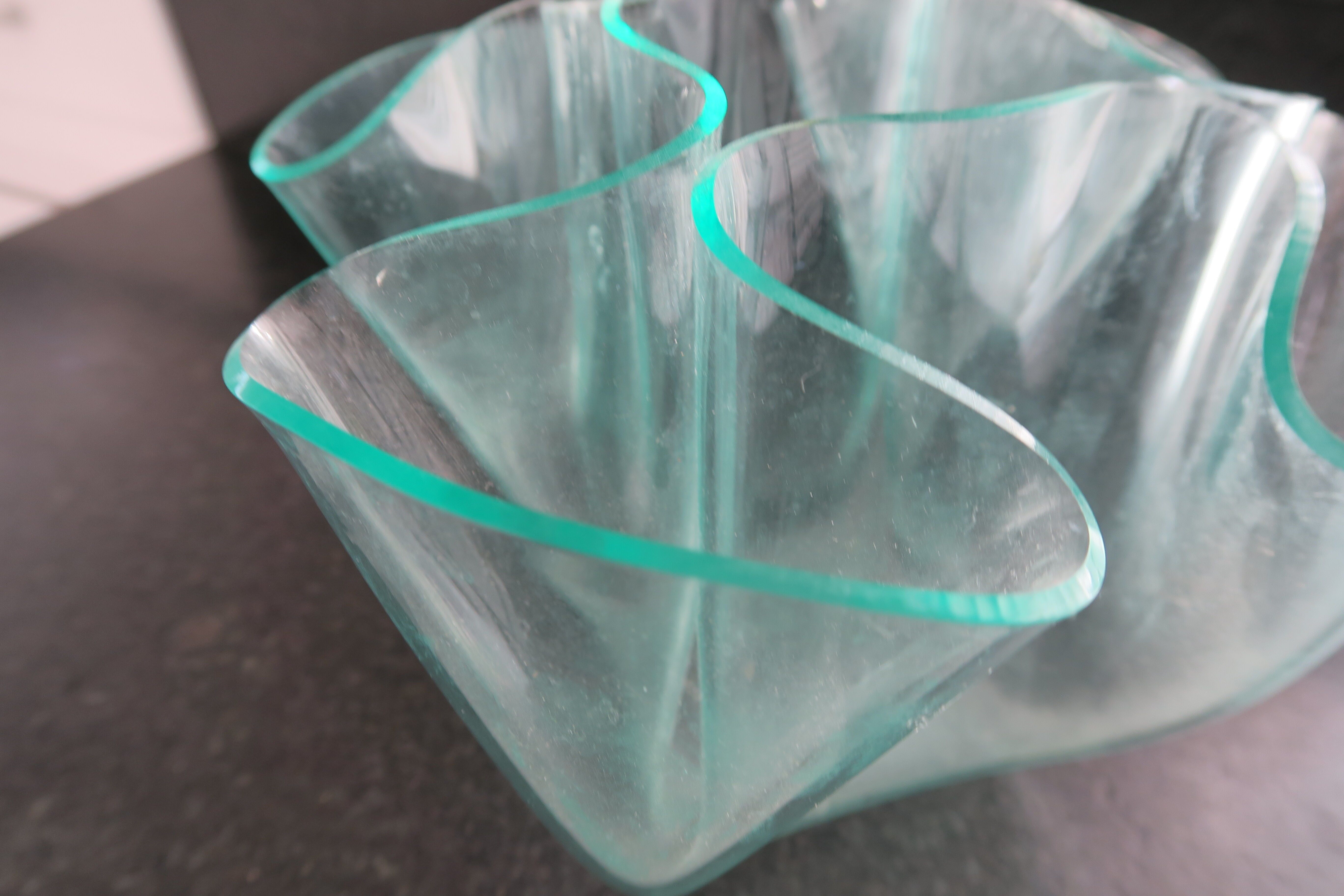 Plexiglass vase 1970 shape handkerchief 5 compartments 21 cm x 17 high