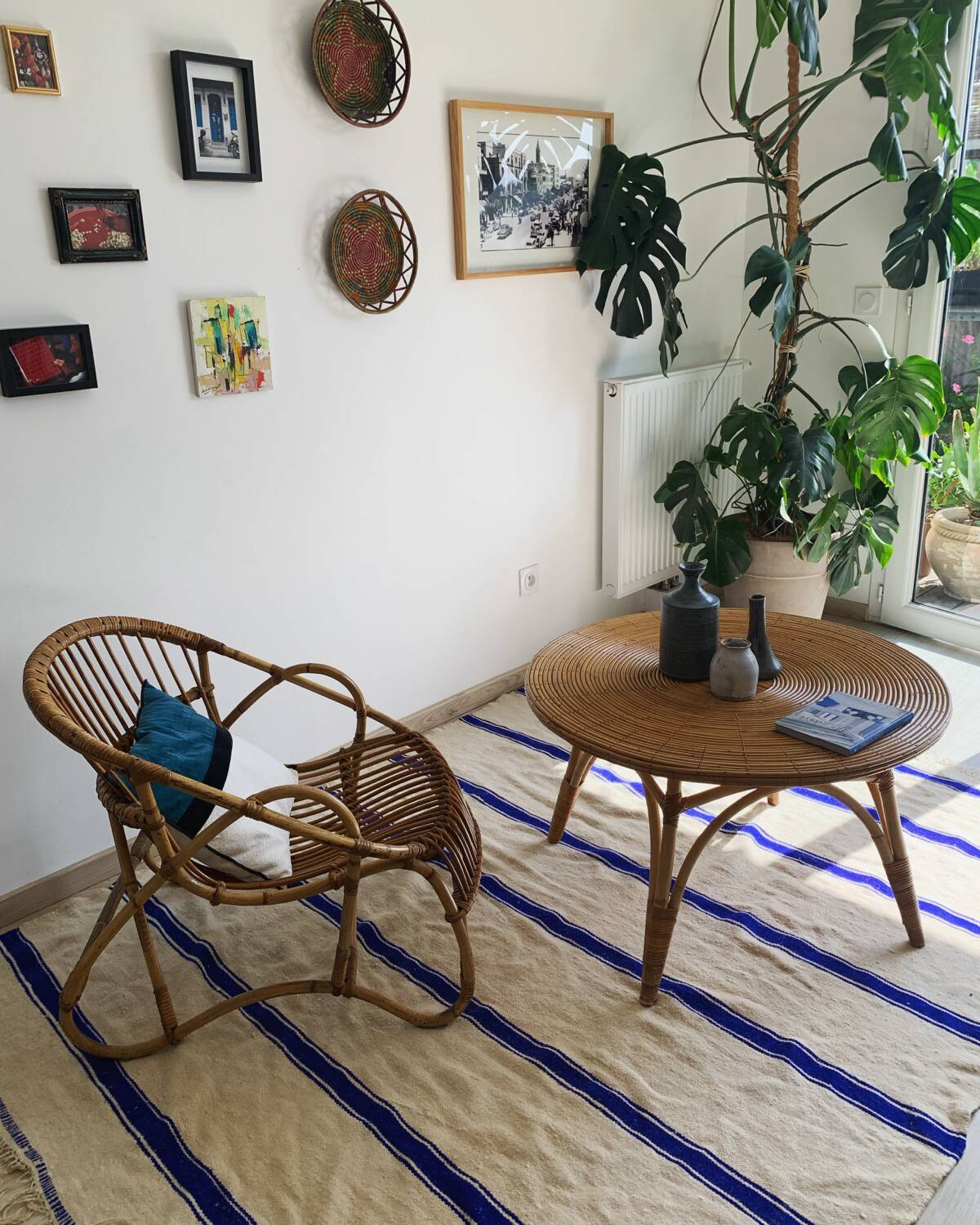 Large vintage rattan and bamboo coffee table