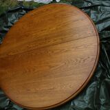 Round table central leg solid oak with 2 extensions