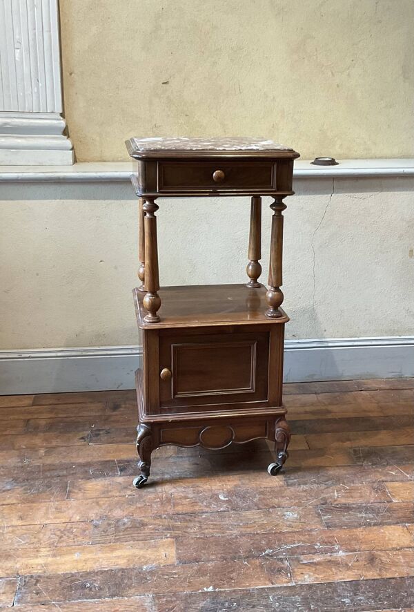 Chevet ancien table de nuit pot de chambre en noyer dessus marbre rose époque XIX ème