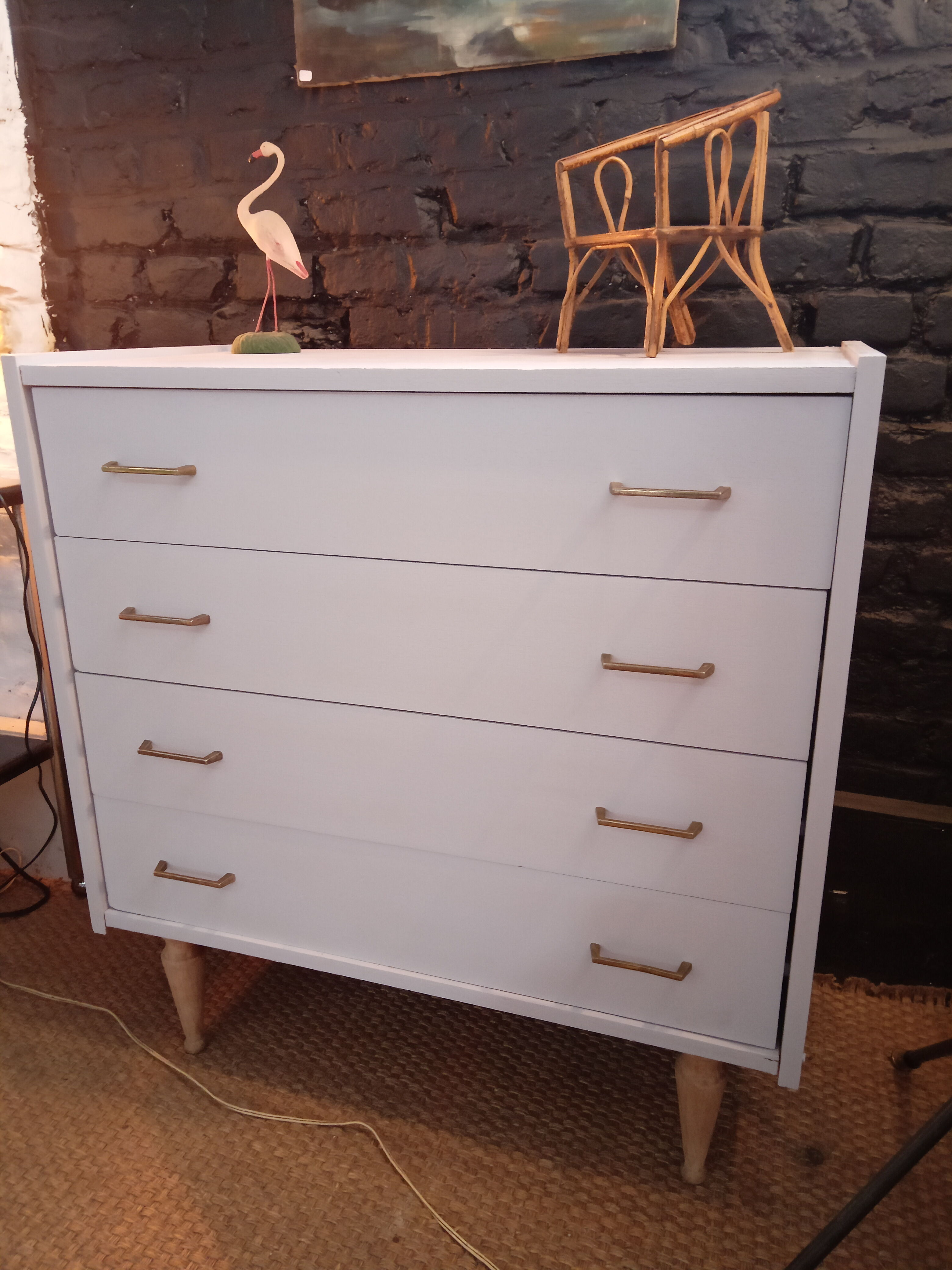 Vintage chest of drawers