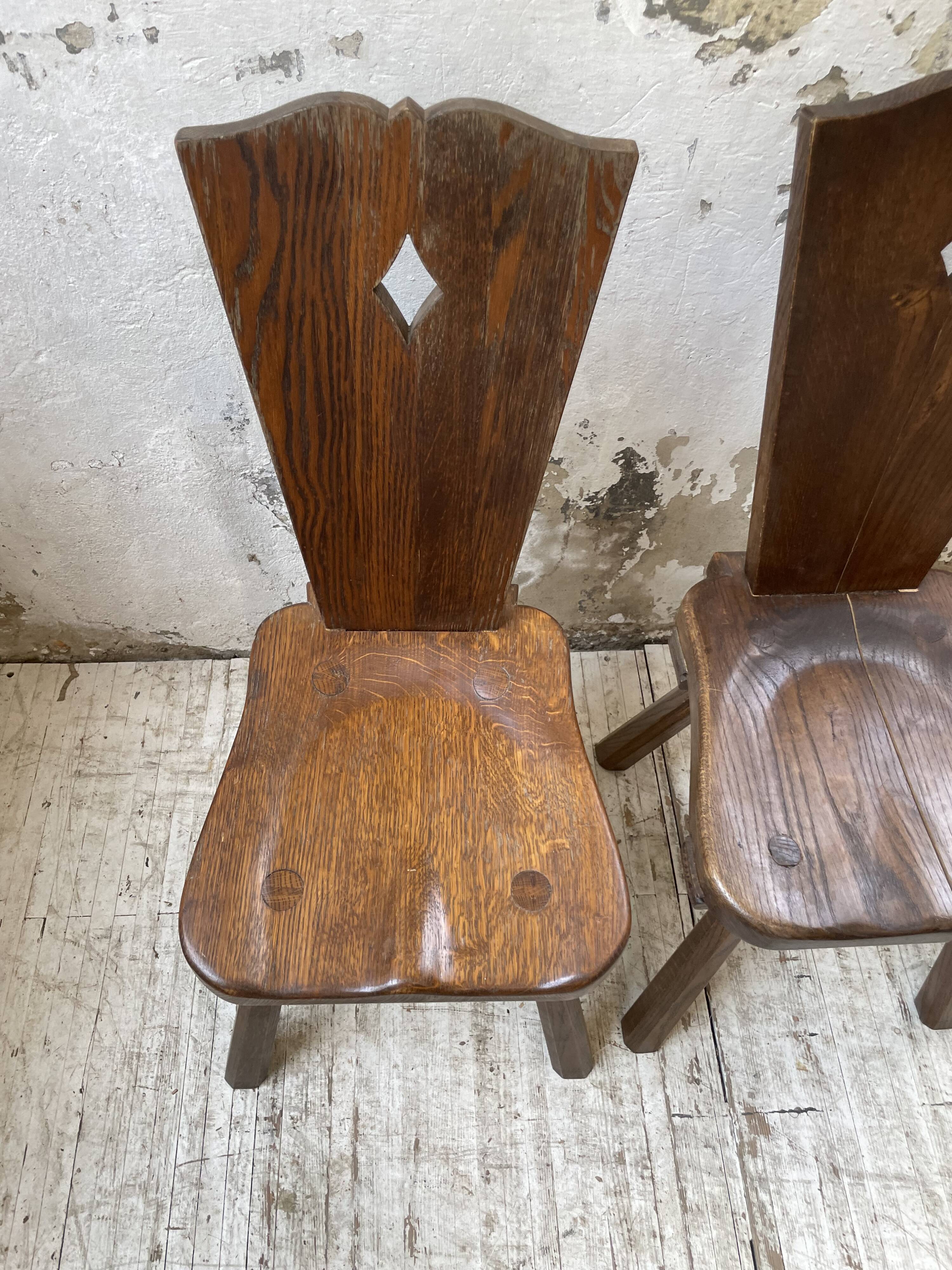 Chaises chêne massif chapo savoyarde art populaire