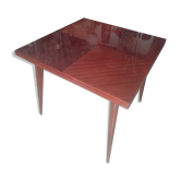 Dining room table