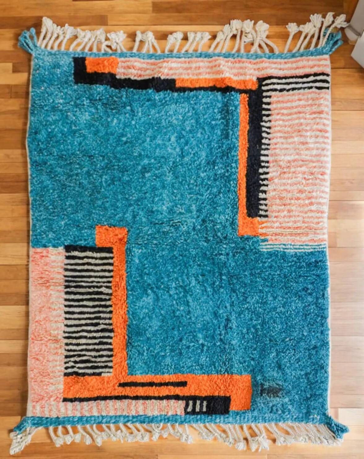 Traditional handmade Moroccan rug 3x2 m