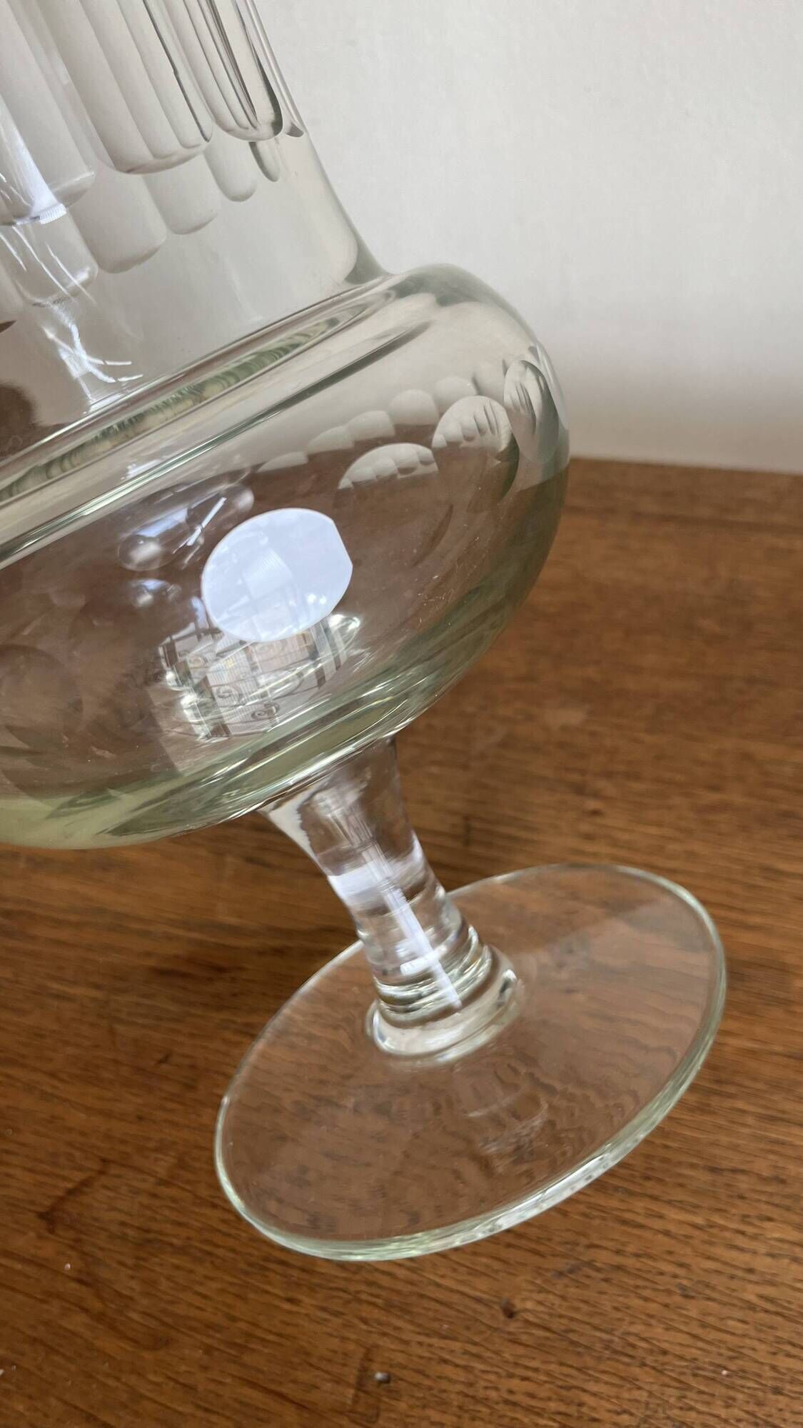XXL neoclassical 19th-century medical vase in flat-cut crystal
