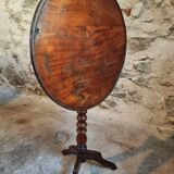 Antique mahogany side table – Round side table with tilting top, early 19th century