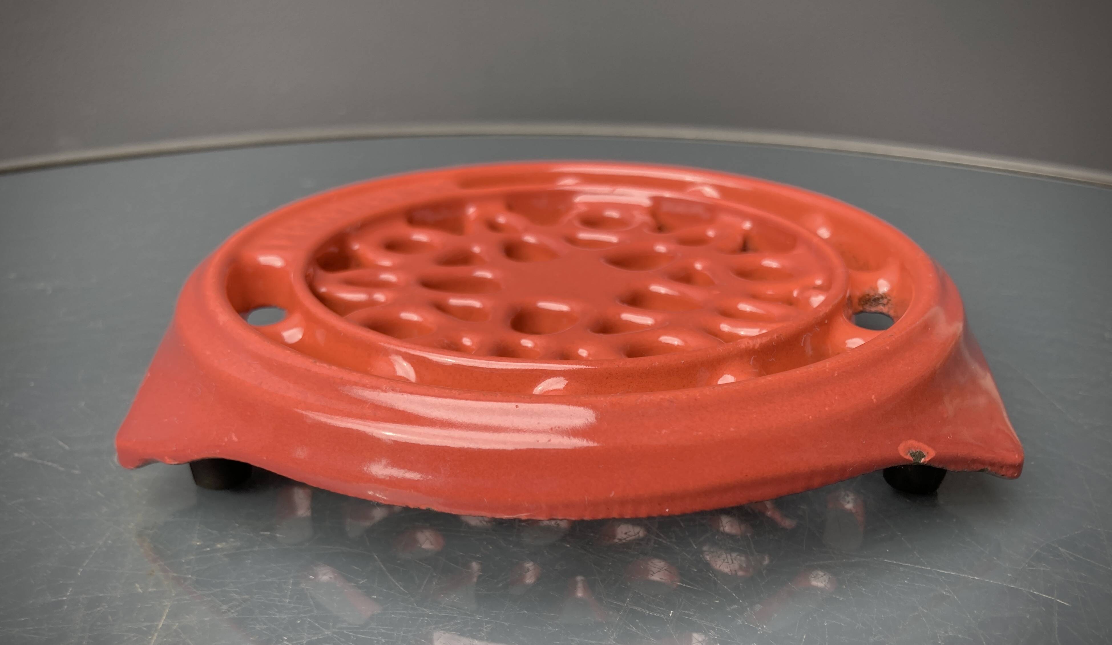 Bottle rest Le Creuset France
